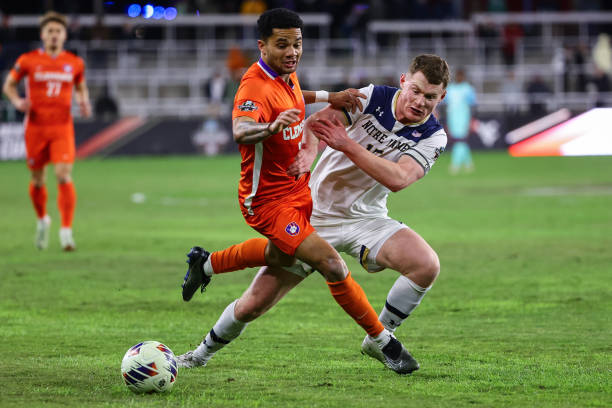 欧冠汇聚了 欧冠汇聚了