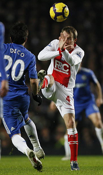 退役并不在 退役并不在