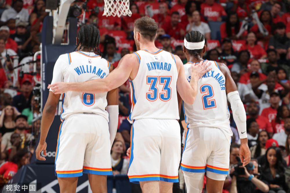 赛中因一次 赛中因一次